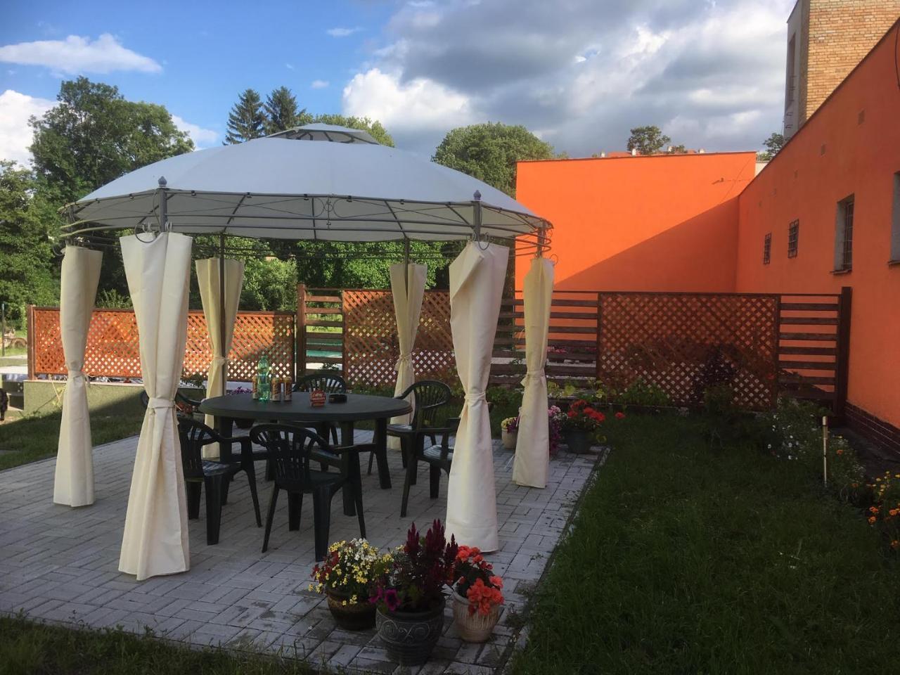 Penzion Krasny Dvur Exterior foto